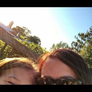 Meet your Posher, Amy